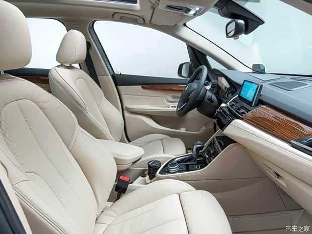 寶馬寶馬(進口)寶馬2系A(chǔ)ctive Tourer2014款 225i