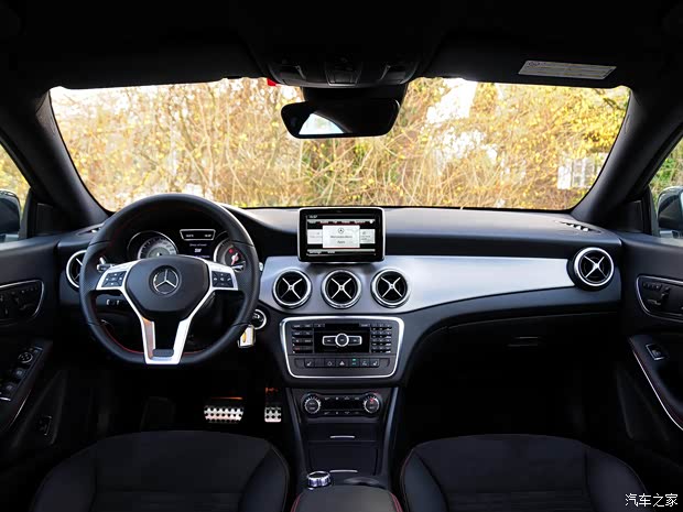 奔驰奔驰(进口)奔驰CLA级2013款 CLA250