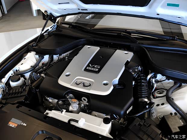 英菲尼迪英菲尼迪英菲尼迪Q602013款 3.7L