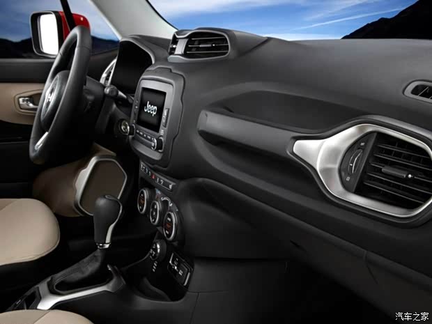 JeepJeepRenegade2015款 基本型