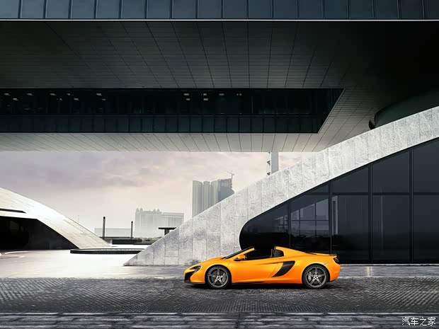 迈凯伦迈凯伦迈凯伦650S2015款 SPIDER