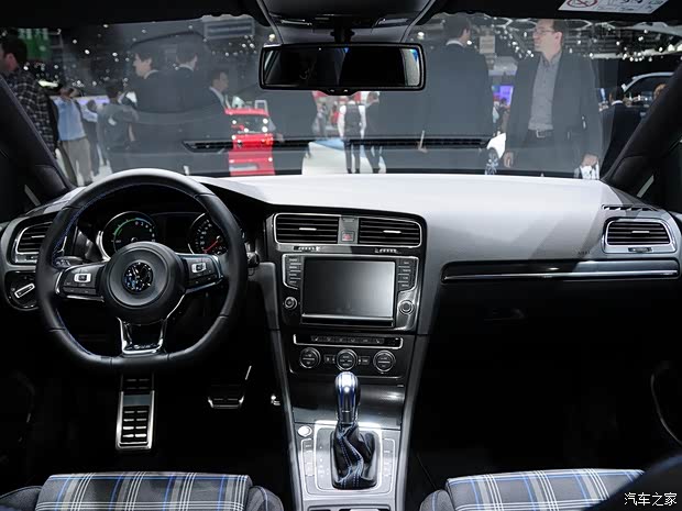 大眾(進(jìn)口) 高爾夫(進(jìn)口) 2015款 GTE