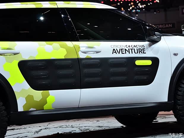 雪鐵龍雪鐵龍(進(jìn)口)Cactus2014款 AVENTURE 雪鐵龍雪鐵龍(進(jìn)口)Cactus2014款 AVENTURE