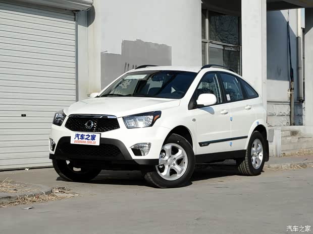 双龙汽车 爱腾 2014款 2.3L 四驱自动豪华汽油版 双龙汽车 爱腾 2014款 2.3L 四驱自动豪华汽油版