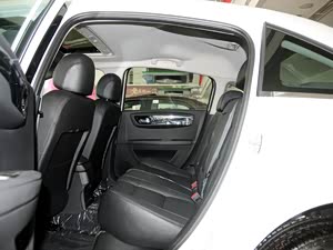 世嘉2013款 两厢 1.6L 手动乐享型