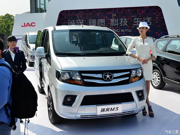 江淮江淮汽车瑞风M32014款 基本型 江淮江淮汽车瑞风M32014款 基本型