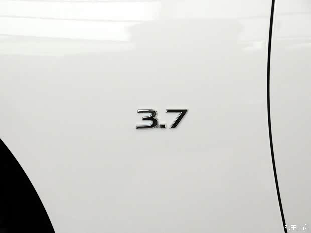 英菲尼迪(进口) 英菲尼迪Q50 2014款 3.7L 舒适版