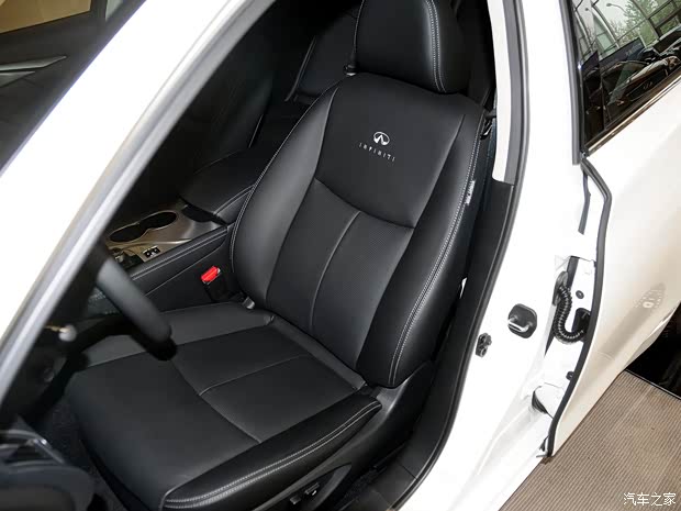 英菲尼迪(进口) 英菲尼迪Q50 2014款 3.7L 舒适版