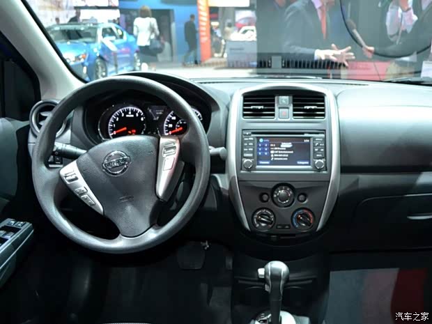 日產(chǎn)日產(chǎn)(進(jìn)口)Versa2015款 Sedan