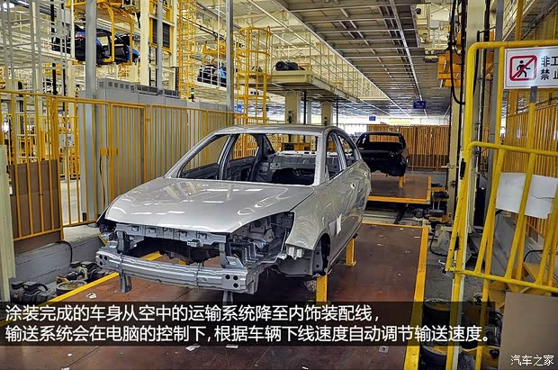 长安长安汽车长安CS752014款 1.8T 自动精英型 长安长安汽车长安CS752014款 1.8T 自动精英型