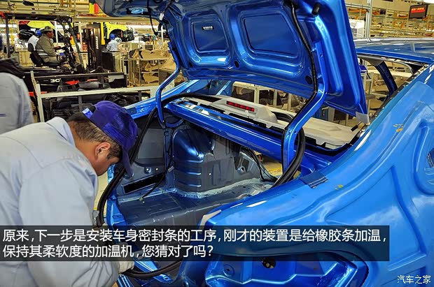 长安长安汽车长安CS752014款 1.8T 自动精英型 长安长安汽车长安CS752014款 1.8T 自动精英型