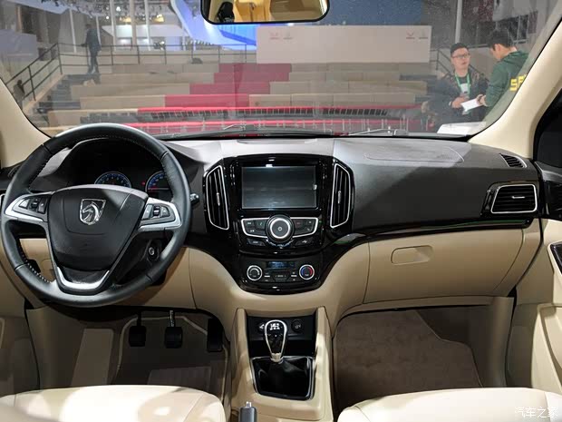 上汽通用五菱 宝骏730 2014款 基本型 上汽通用五菱 宝骏730 2014款 基本型