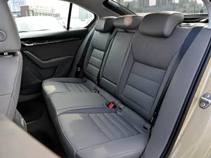 ����2015�� 1.6L �Զ�Ambition Plus
