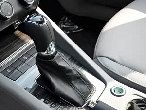 ����2015�� 1.6L �Զ�Ambition Plus