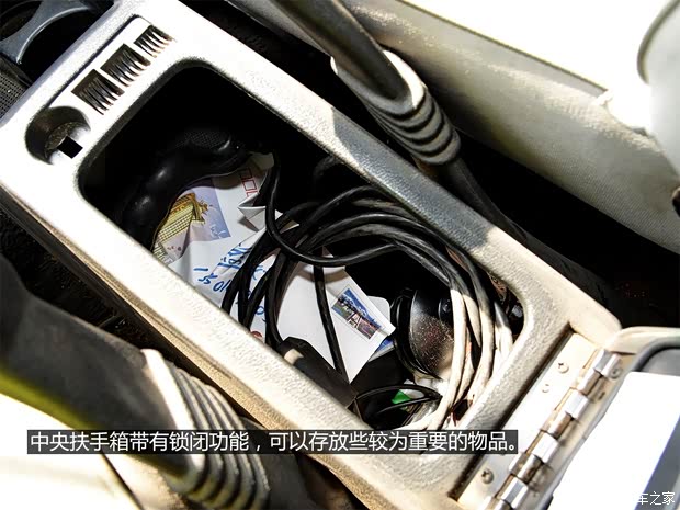 JeepJeep牧马人1993款 4.0L 第一代