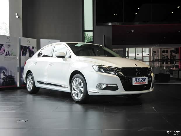 DS 5LS 2014 1.8L °VTi140