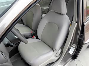 ����2014�� 1.5XE MT��Ӣ��