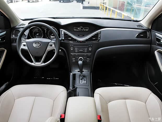 一汽奔騰 奔騰B70 2014款 2.0L 自動豪華型