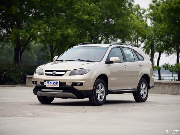 比亚迪 比亚迪S6 2014款 1.5TI 手动旗舰型 比亚迪 比亚迪S6 2014款 1.5TI 手动旗舰型