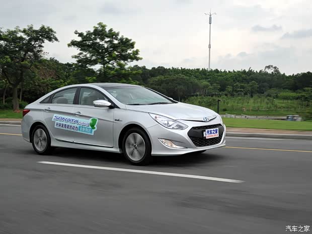 现代(进口) 索纳塔(进口) 2014款 2.0L Hybrid