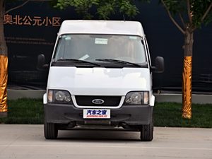 江铃汽车 经典全顺 2013款 2.8T柴油厢式运输车短轴中顶JX493ZLQ4