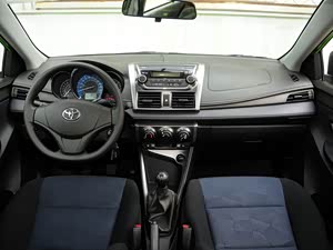 YARiS L 2014 1.3E ֶȶ