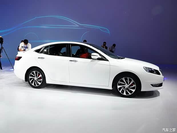 一汽奔騰 奔騰B70 2014款 2.0L 手動舒適型 一汽奔騰 奔騰B70 2014款 2.0L 手動舒適型