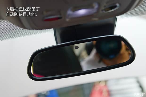 東風(fēng)標(biāo)致 標(biāo)致408 2014款 基本型 東風(fēng)標(biāo)致 標(biāo)致408 2014款 基本型