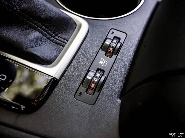 丰田(进口) 汉兰达(进口) 2014款 Hybrid