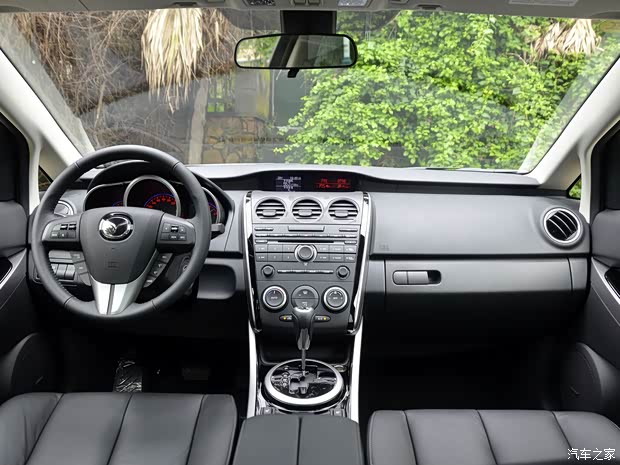 一汽马自达 马自达CX-7 2014款 2.3T 四驱智尊版 一汽马自达 马自达CX-7 2014款 2.3T 四驱智尊版