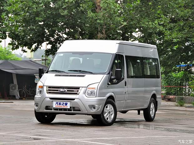 江铃福特 新世代全顺 2013款 2.4T柴油经济型长轴中顶国III