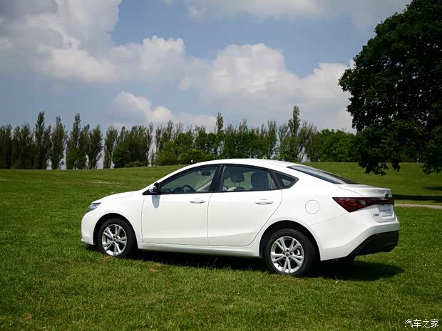 上汽集团 MG GT 2014款 基本型