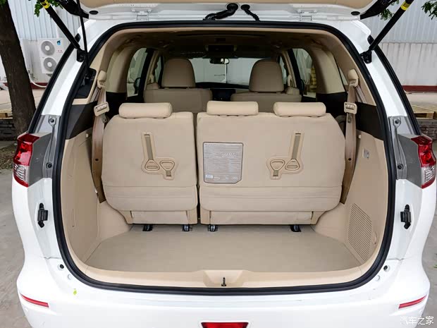 丰田(进口) 普瑞维亚 2012款 3.5L 7人座豪华型