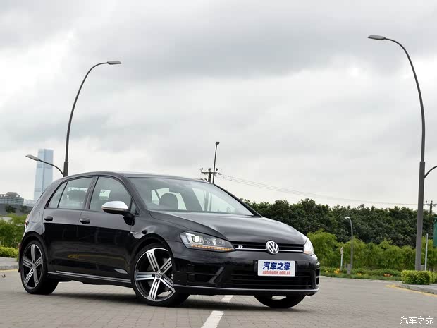 大众(进口) 高尔夫(进口) 2015款 2.0tsi r