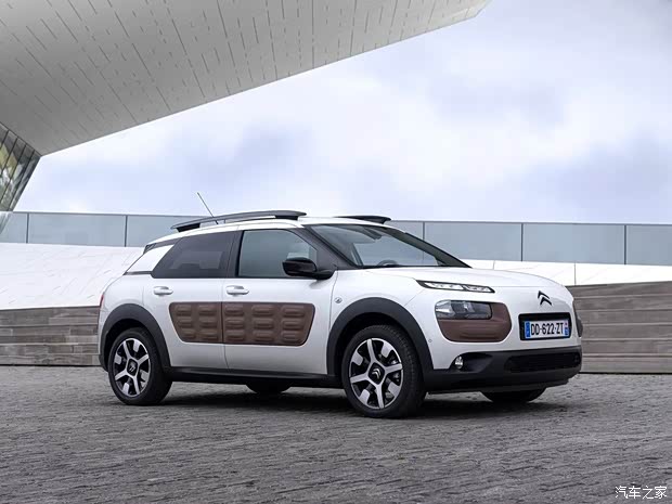 雪铁龙(进口) 雪铁龙C4 Cactus 2014款 基本型 雪铁龙(进口) 雪铁龙C4 Cactus 2014款 基本型