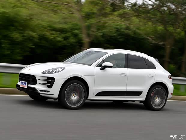 保时捷 Macan 2014款 Macan Turbo 3.6T 保时捷 Macan 2014款 Macan Turbo 3.6T