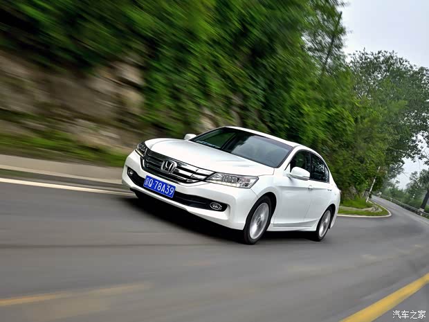 广汽本田 雅阁 2014款 2.4L EX 豪华版 广汽本田 雅阁 2014款 2.4L EX 豪华版