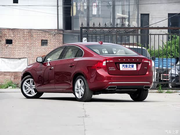 沃尔沃亚太 沃尔沃S60L 2015款 2.0T T5 智驭版 沃尔沃亚太 沃尔沃S60L 2015款 2.0T T5 智驭版