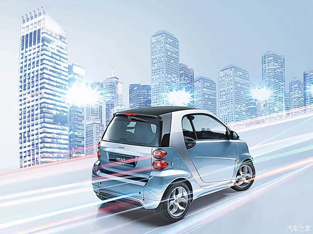 smart smart fortwo 2014款 1.0 MHD 硬顶城市光波激情版