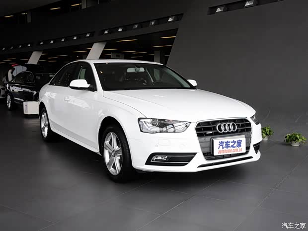 一汽-大众奥迪 奥迪A4L 2015款 45 TFSI quattro个性运动型 一汽-大众奥迪 奥迪A4L 2015款 45 TFSI quattro个性运动型