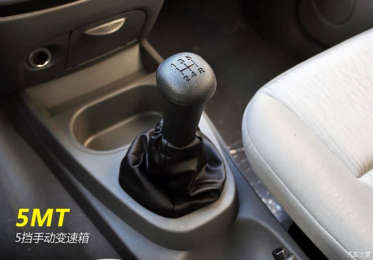 上汽通用五菱 五菱宏光 2013款 1.5L基本型L2B