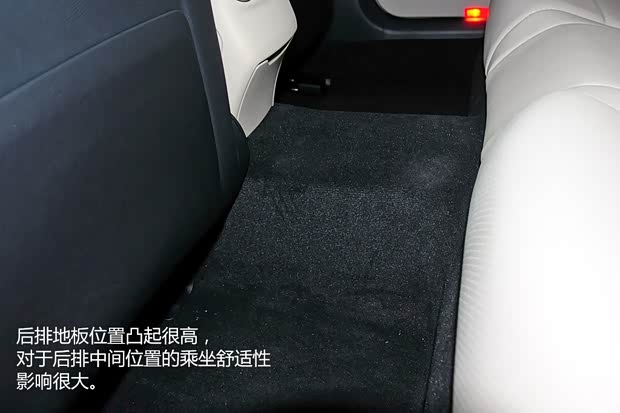 北京奔驰 奔驰C级 2015款 C 200L 基本型