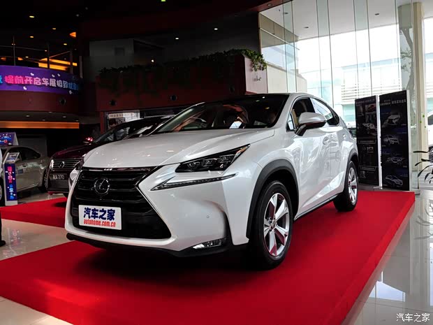 雷克萨斯 雷克萨斯NX 2015款 300h 全驱 锋芒版 雷克萨斯 雷克萨斯NX 2015款 300h 全驱 锋芒版
