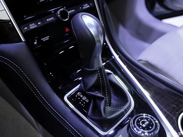 东风英菲尼迪 英菲尼迪Q50L 2014款 基本型