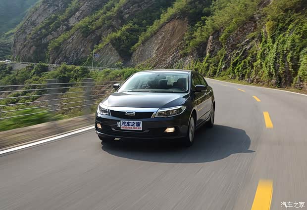 观致汽车 观致3 2014款 三厢 1.6T 自动致臻型 观致汽车 观致3 2014款 三厢 1.6T 自动致臻型