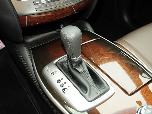 英菲尼迪(进口) 英菲尼迪QX60 2014款 2.5T Hybrid 四驱全能版