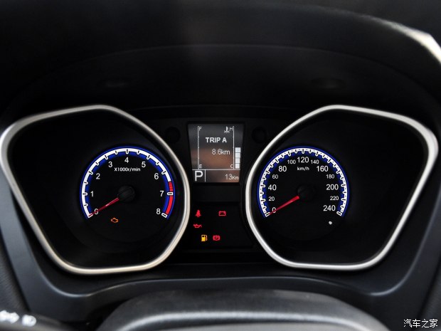 吉利汽车 豪情suv 2014款 2.4l 自动两驱尊贵型