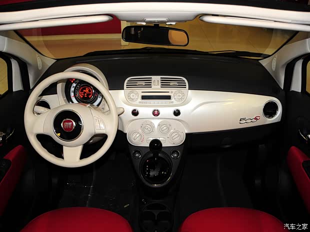 菲亚特(进口) 菲亚特500 2012款 1.4L 时尚敞篷版 菲亚特(进口) 菲亚特500 2012款 1.4L 时尚敞篷版