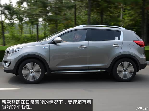 东风悦达起亚 智跑 2015款 2.4L 自动四驱版Premium