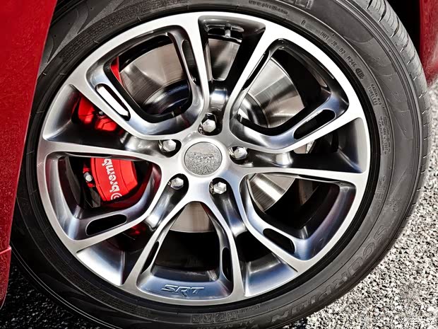 JeepSRT大切諾基 SRT2012款 6.4L SRT8 JeepSRT大切諾基 SRT2012款 6.4L SRT8